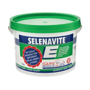 Equine Products Equine Products Selenavite E Powder in N/A