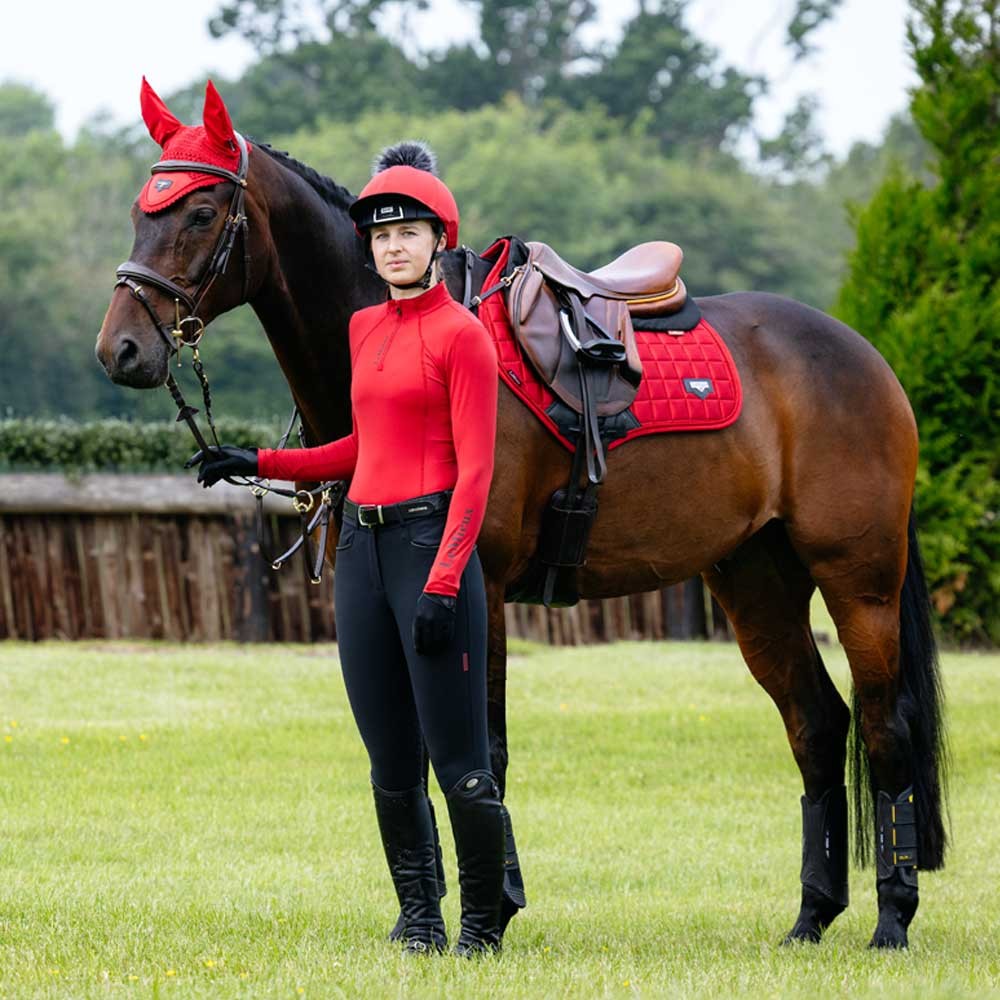 LeMieux Loire Classic Close Contact Square Red