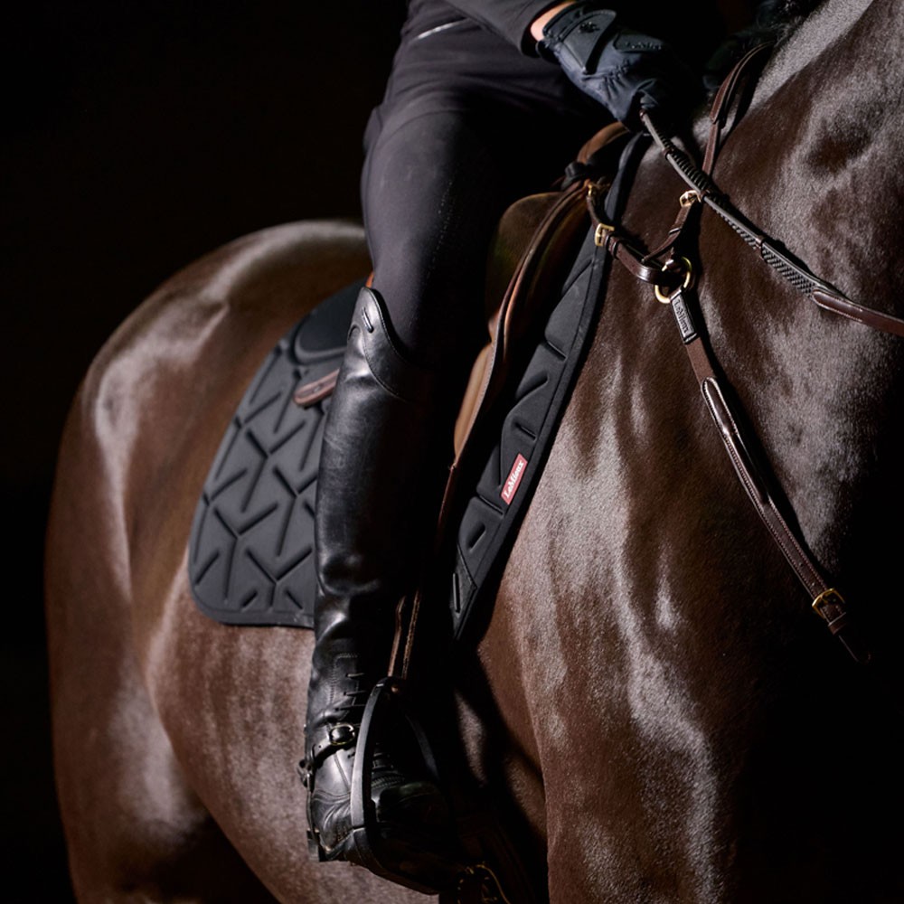 LeMieux ProForm Close Contact Square Saddle Pad Black