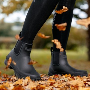 LeMieux LeMieux Bramshaw Chelsea Welly in Black