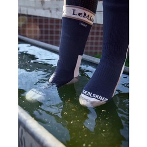 LeMieux LeMieux x Sealskinz Waterproof Socks in Navy