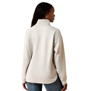 Ariat Ariat Breeze Logo 1/2 Zip Sweatshirt in Quiet Grey