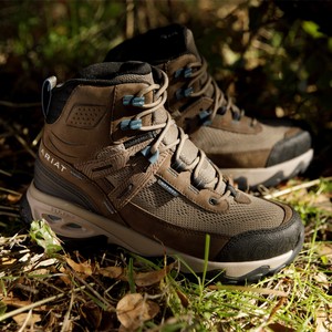 Ariat Ariat Traverse Mid H2O Boots in Bark