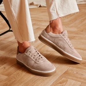 Fairfax & Favor Fairfax & Favour Kendrick Trainer in Fawn