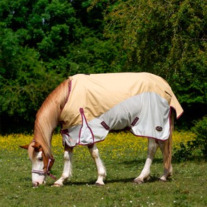 Gallop Gallop Trojan Duraproof Hybrid Dual Fly Rug in Beige/White