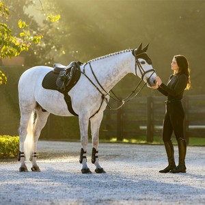 LeMieux LeMieux Brilliance Close Contact Square Saddle Pad in Black