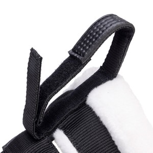 Shires Shires Freegraze Deluxe Airflow Detachable Grazing Muzzle in Black