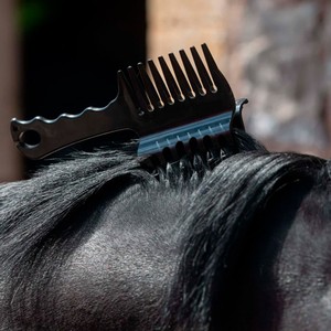 Smart Grooming Smart Grooming Perfect Plaits Comb in Black