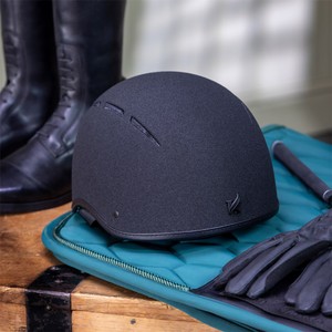 Shires Shires Karben Icon Junior Skull Cap in Black