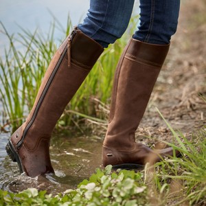 Ariat Ariat Windsor Waterproof Boots in Tobacco Brown