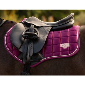 LeMieux LeMieux Loire Classic Close Contact Square in Blackberry