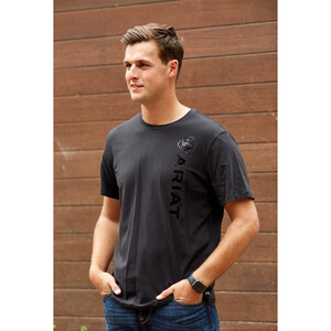 Ariat Ariat Mens Vertical Logo T-Shirt in Black