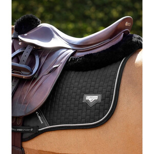 LeMieux LeMieux Puissance Suede Close Contact Square in Black