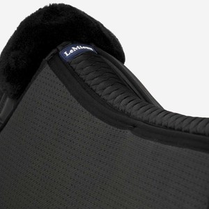 LeMieux LeMieux Streamline Half Pad in Black/Black