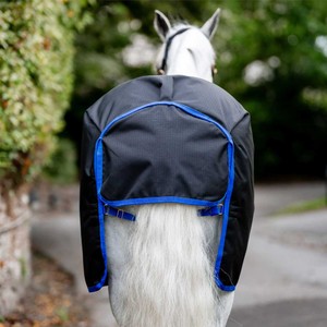 Horseware Horseware Amigo Ripstop 900D Plus Pony 50g Turnout Rug in Black/Blue